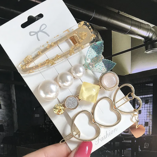 Pearl hair clip